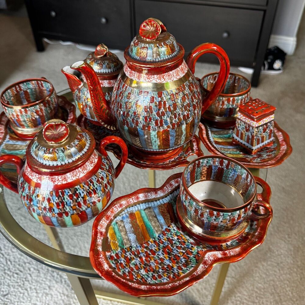 Vintage Antique Japanese Thousand Faces Piece Porcelain Tea Set 15Pcs